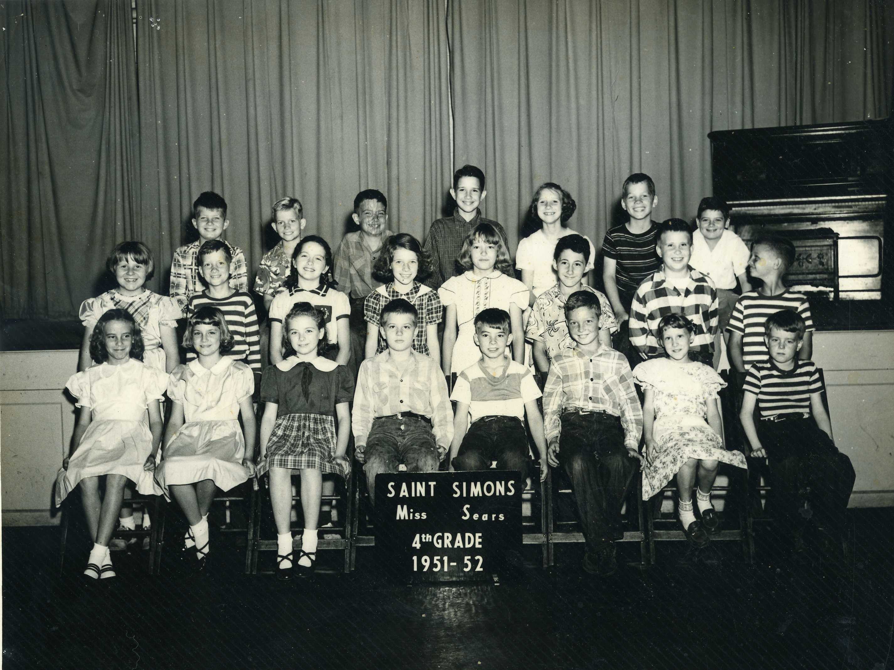 26-1 1951-52 SSI School Class.jpg